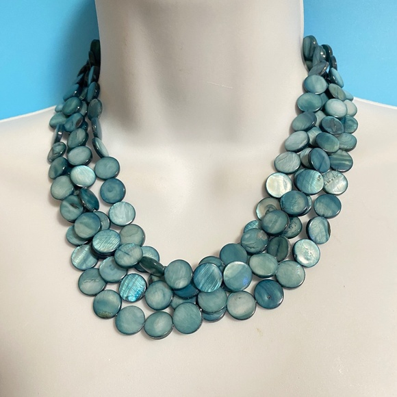 Multistrand Dyed Blue Shell Flat Beads Natural Necklace - Picture 3 of 9